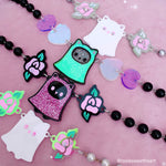 Kitty Boo Necklace ~ White Roses
