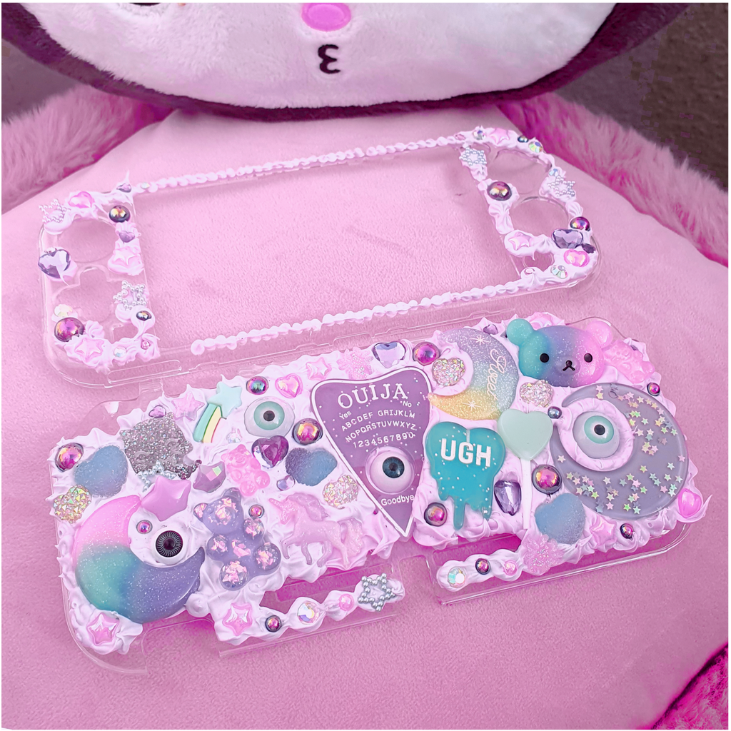 Creepy Kawaii Switch Lite Deco Case ~ Dreamcore – Roxie Sweetheart